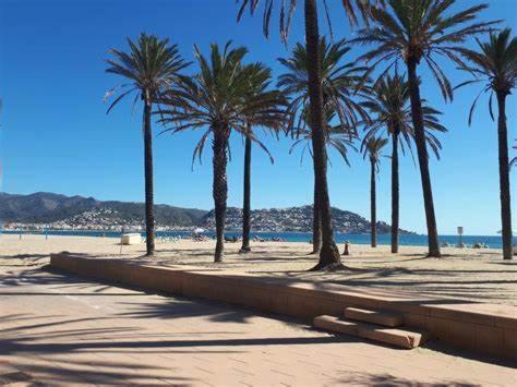 Est1-Spaciouss Appartment In The Beach, Bbq, Downtonwn, Parking, Fast Wifi Fibre Roses Exterior foto