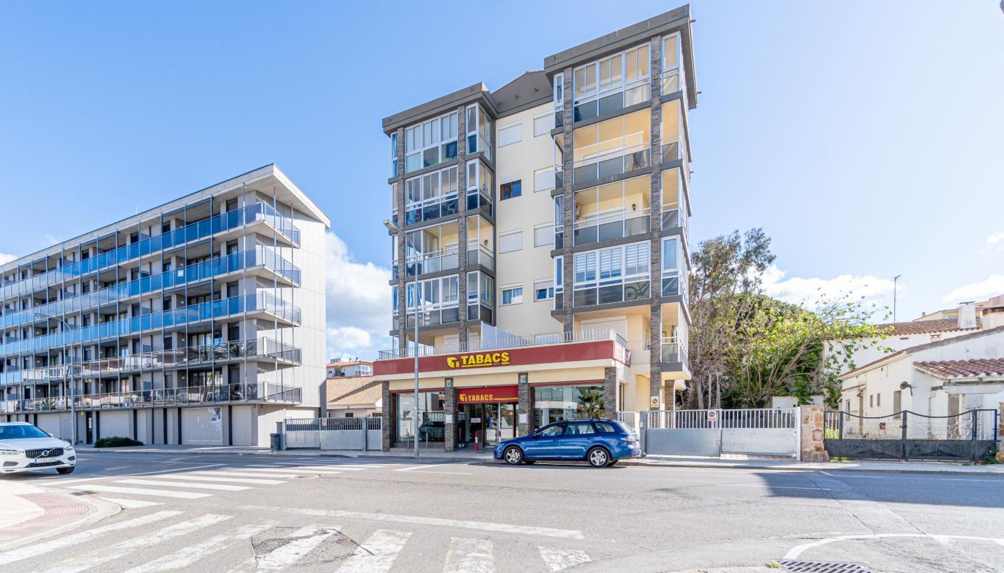 Est1-Spaciouss Appartment In The Beach, Bbq, Downtonwn, Parking, Fast Wifi Fibre Roses Exterior foto